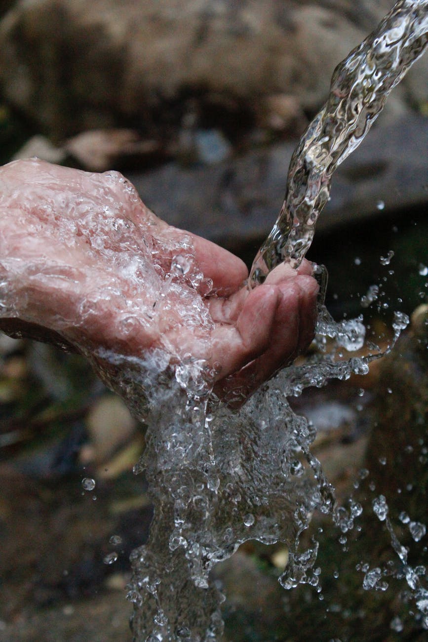 (NEW SOUTH WALES) Water NSW Report: After three years of desperately low dam levels and zero water allocations for many irrigators, many of the state’s dams are close to overflowing, with more rain on the way #AceNewsDesk report