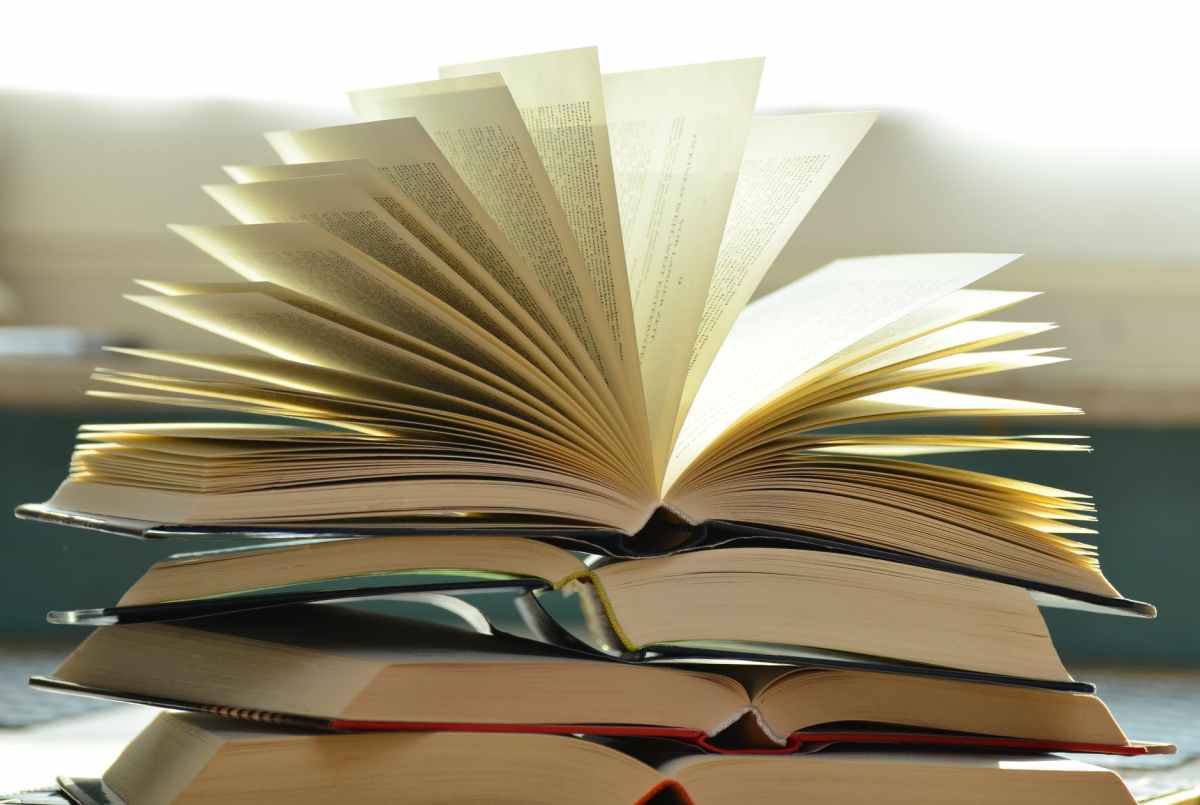 ‘ Ace News Room Book Review Desk ‘