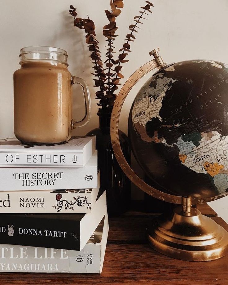 ‘ Ace News Room Longreads Book Desk ‘