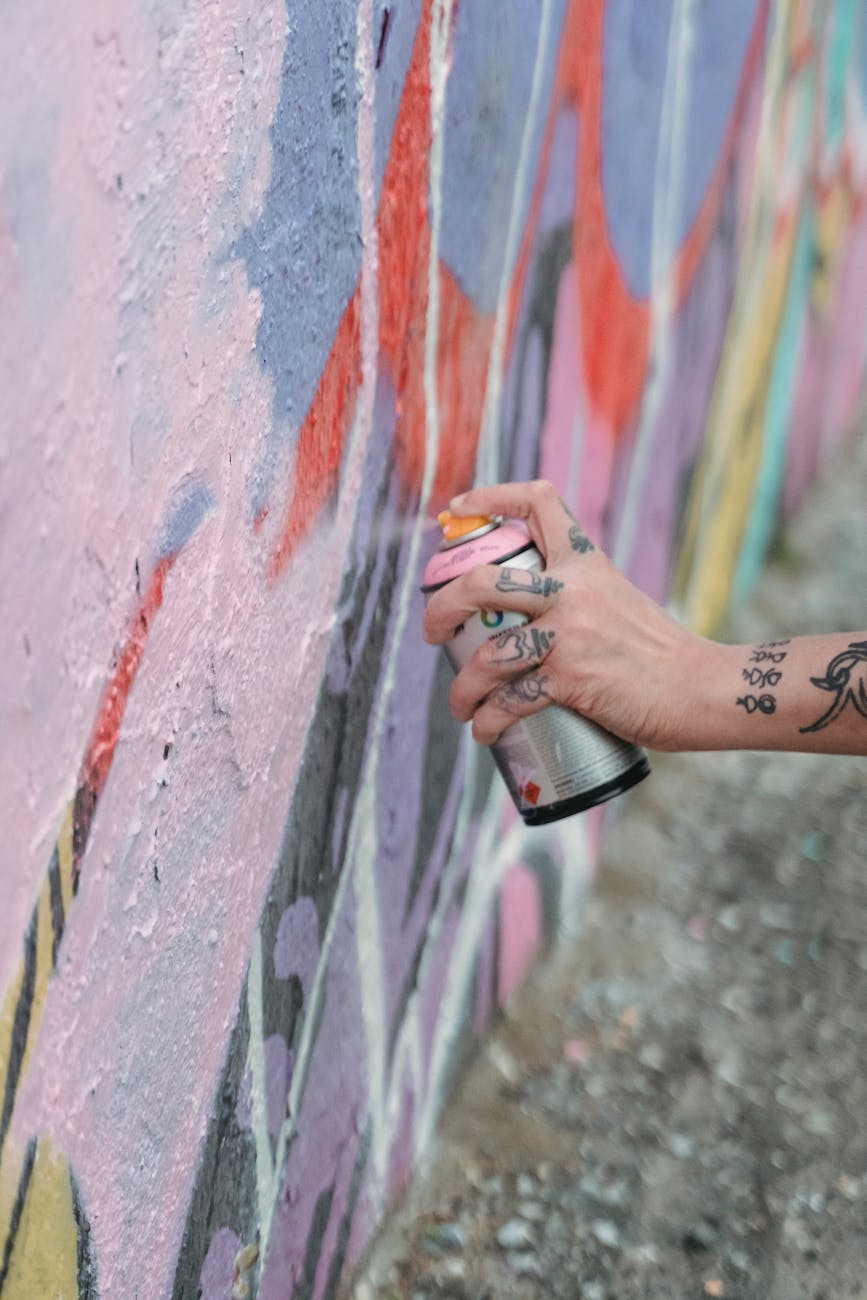FEATURED ART REPORT: Bouquets to flower power and trippy cosmic vibes
