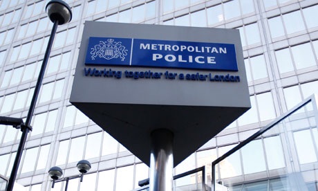 U.K MET Counter – Terror Officers Investigate into Major Fire that has Closed Heathrow Airport